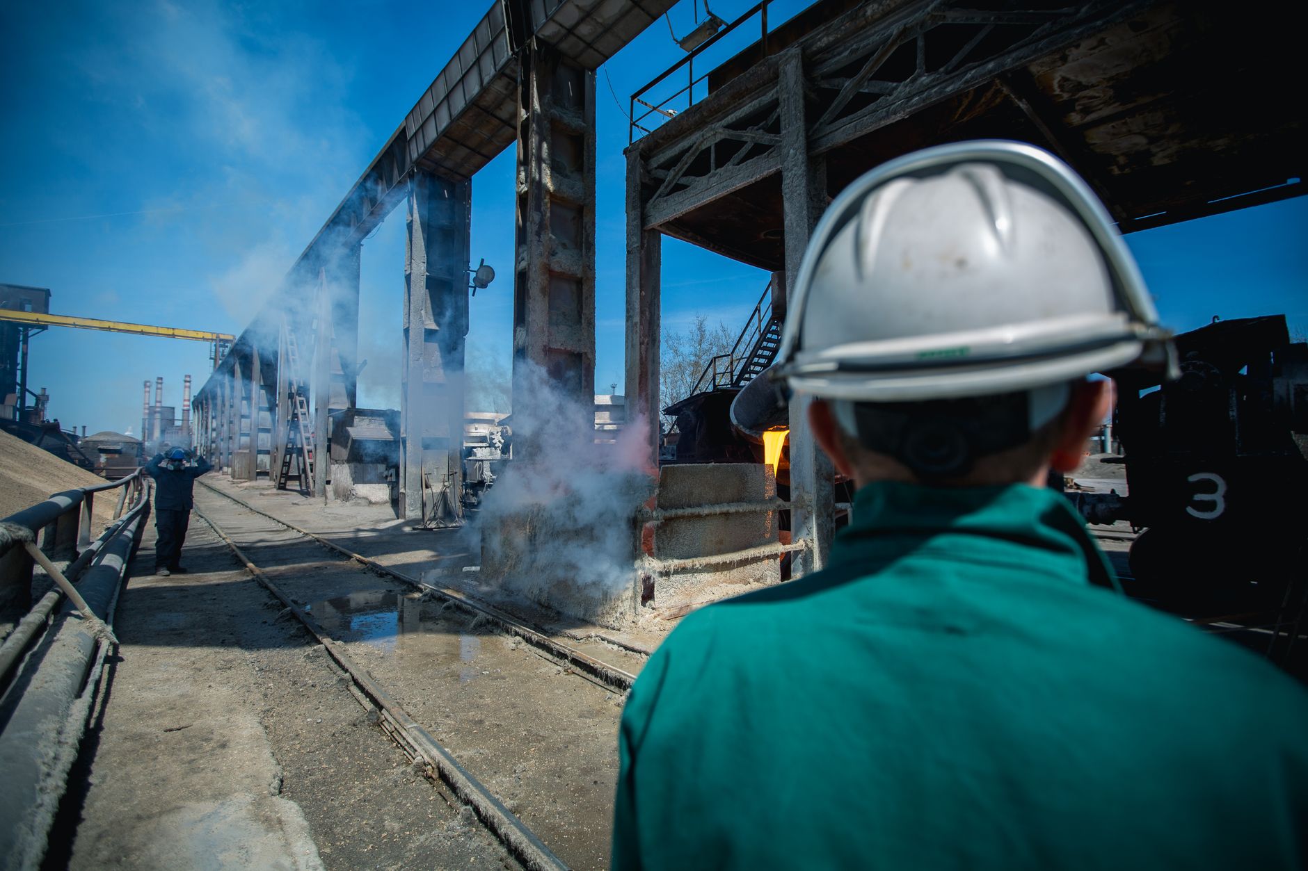 Buat CV lamaran pabrik yang bikin HR tak bisa menolak segera